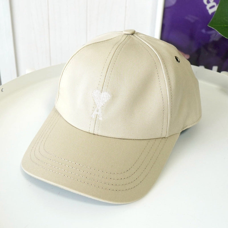 アミパリ アミ パリス ハートロゴ キャップ 帽子 ベージュ | ブランド