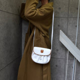 セリーヌ トリオンフ レザー ショルダーバッグ ホワイト - NEWSED