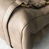 ミュウミュウ ロゴ レザー ハンドバッグ ベージュ レディース - NEWSED