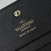 Valentino Garavani Rockstud 黑色双折钱包
