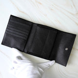 プラダ トライアングルロゴ ナイロン 三つ折り財布 ブラック 箱付き - NEWSED