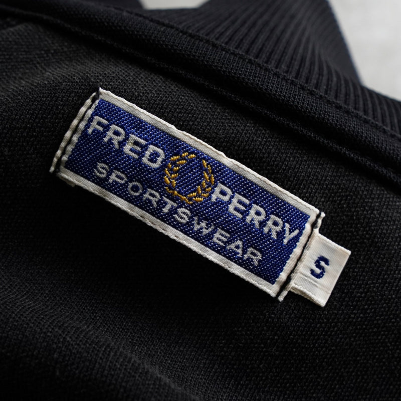 フレッドペリー ヴィンテージ バックビジューロゴ トラックジャケット ブラック - NEWSED