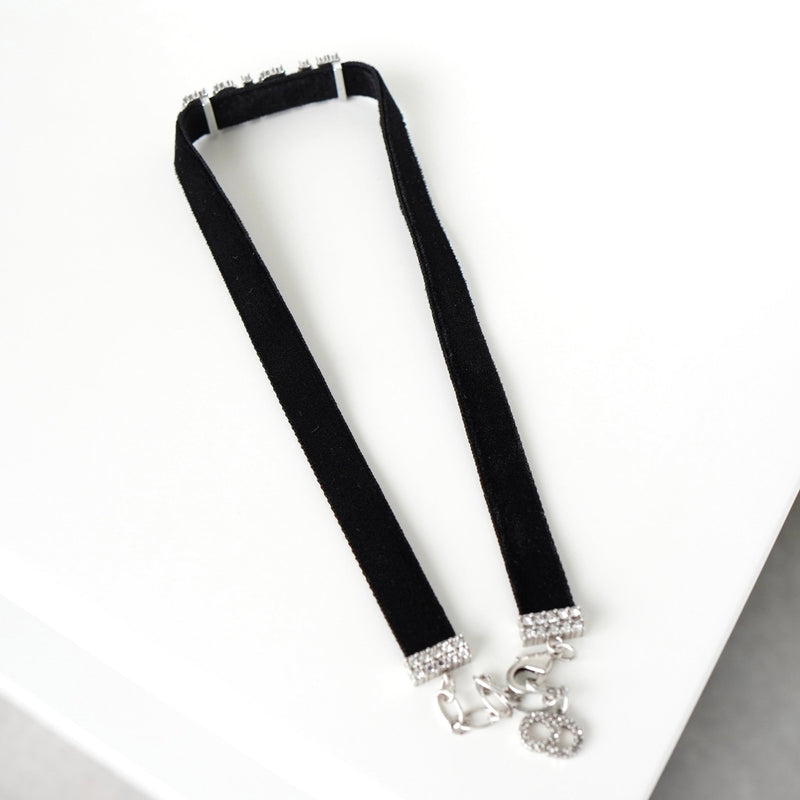 クリスチャン ディオール ラインストーン ベルベット チョーカー ブラック - NEWSED