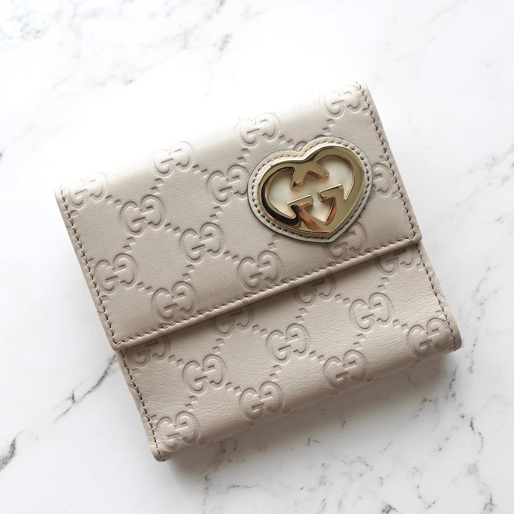 YSL ハート型パッチ 二つ折り財布 ベージュ