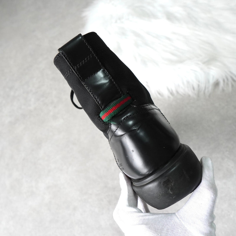 グッチ シェリーライン ドッキング ハイカット ブーツ ブラック - NEWSED