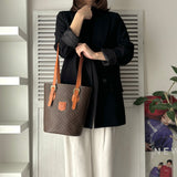 セリーヌ マカダム PVC レザー トートバッグ ブラウン - NEWSED