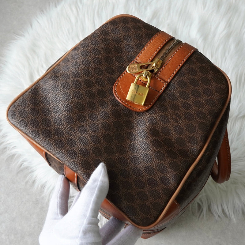 セリーヌ ヴィンテージ マカダム PVC ボストンバッグ トラベルバッグ ブラウン - NEWSED