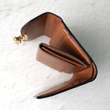 セリーヌ トリオンフ PVC/レザー コンパクトウォレット 三つ折り財布 ブラウン - NEWSED