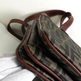 フェンディ ズッカ PVC レザー セミ ショルダーバッグ トートバッグ ブラウン - NEWSED