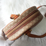 セリーヌ マカダム PVC / レザー ラウンド ショルダーバッグ ポシェット ベージュ - NEWSED