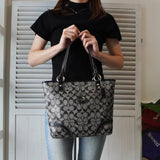 コーチ シグネチャー PVC トートバッグ ブラック F18917 - NEWSED