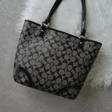 コーチ シグネチャー PVC トートバッグ ブラック F18917 - NEWSED