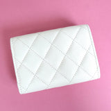 シャネル ココマーク マトラッセ キャビアスキン 三つ折り財布 ホワイト