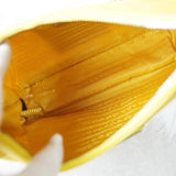 プラダ テスートナイロン / サフィアーノレザー トライアングルロゴ Re - Edition 2005 2WAY ショルダーバッグ ワンショルダーバッグ イエロー - NEWSED