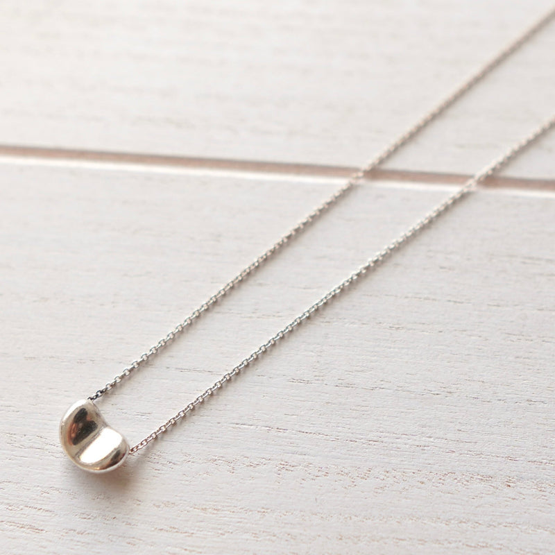 "Return to Tiffany" Bean Silver Necklace - NEWSED