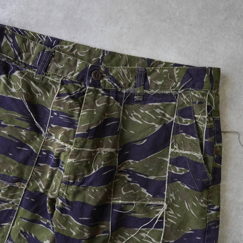 ロンハーマン RHヴィンテージ カモ柄 ショートパンツ ハーフパンツ カーキ - NEWSED