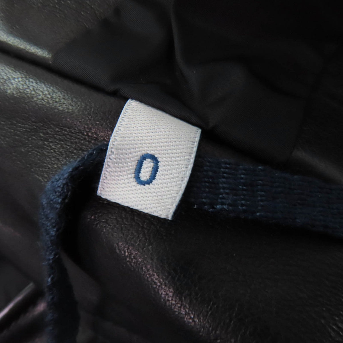 モンクレール RODEIA ロゴボタン付 ZIP UP レザーベスト ダウン ダウンベスト ブラック 0 レディース - NEWSED