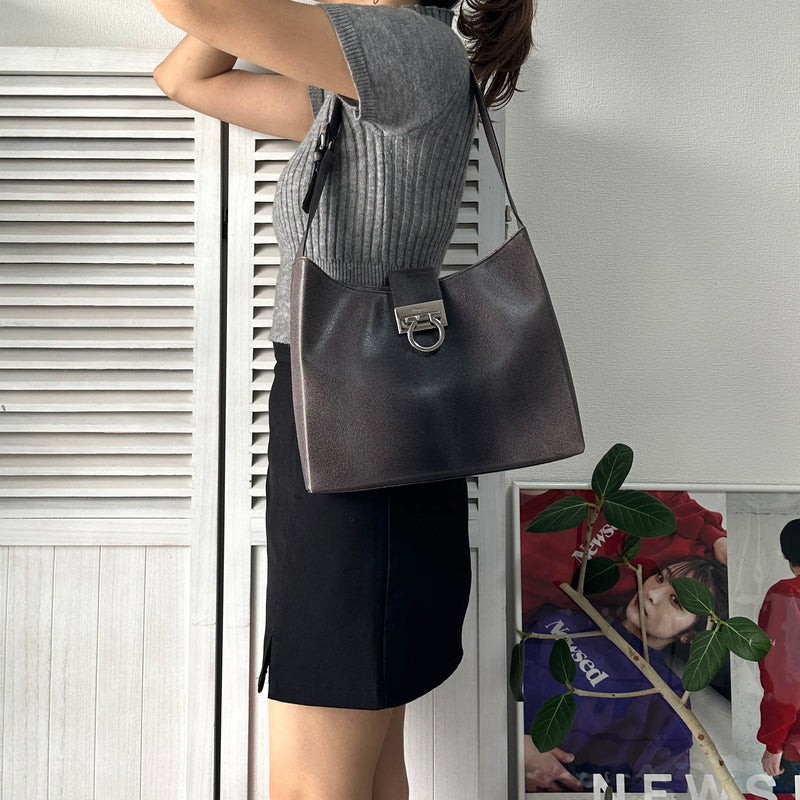 Silver Gancini Leather Shoulder Bag - NEWSED