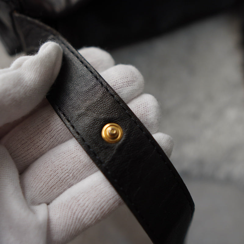 Soft Leather Shoulder Bag｜Made in Italy - NEWSED