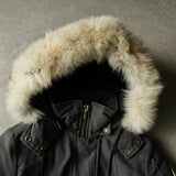 ムース ナックルズ Stirling Parka ファー ポンポン ダウンジャケット グレー レディース - NEWSED