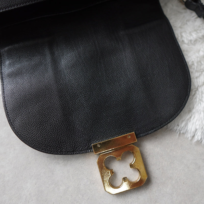 Studs Leather Shoulder Bag - NEWSED