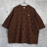 ナイキ × ジャックムス スウッシュ カット Tシャツ ブラウン - NEWSED