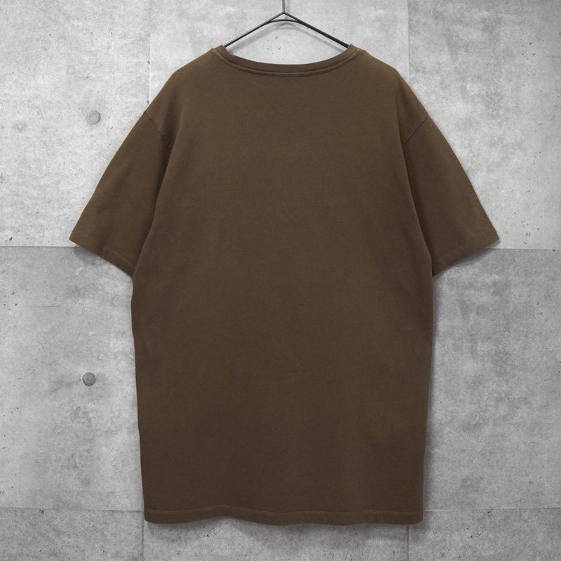 メゾンキツネ カレッジロゴ Tシャツ カーキ - NEWSED