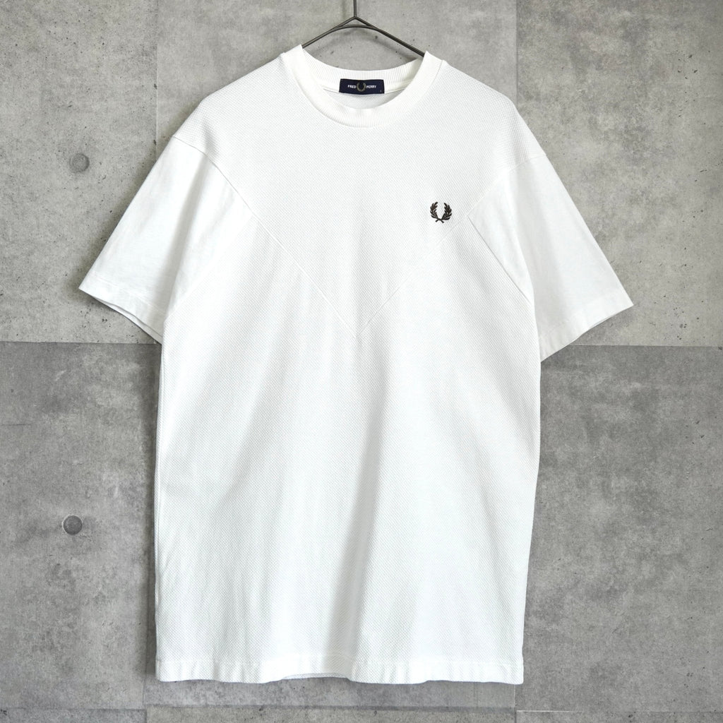 Fred Perry 徽标珠地网眼 T 恤白色