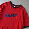 Nike 复古徽标 T 恤（红色）
