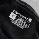カーハート ロゴ Tシャツ ブラック - NEWSED