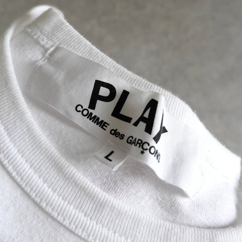 プレイ コム デ ギャルソン ハート Tシャツ ホワイト - NEWSED