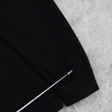 アンディフィーテッド ロゴ ロンT ブラック - NEWSED
