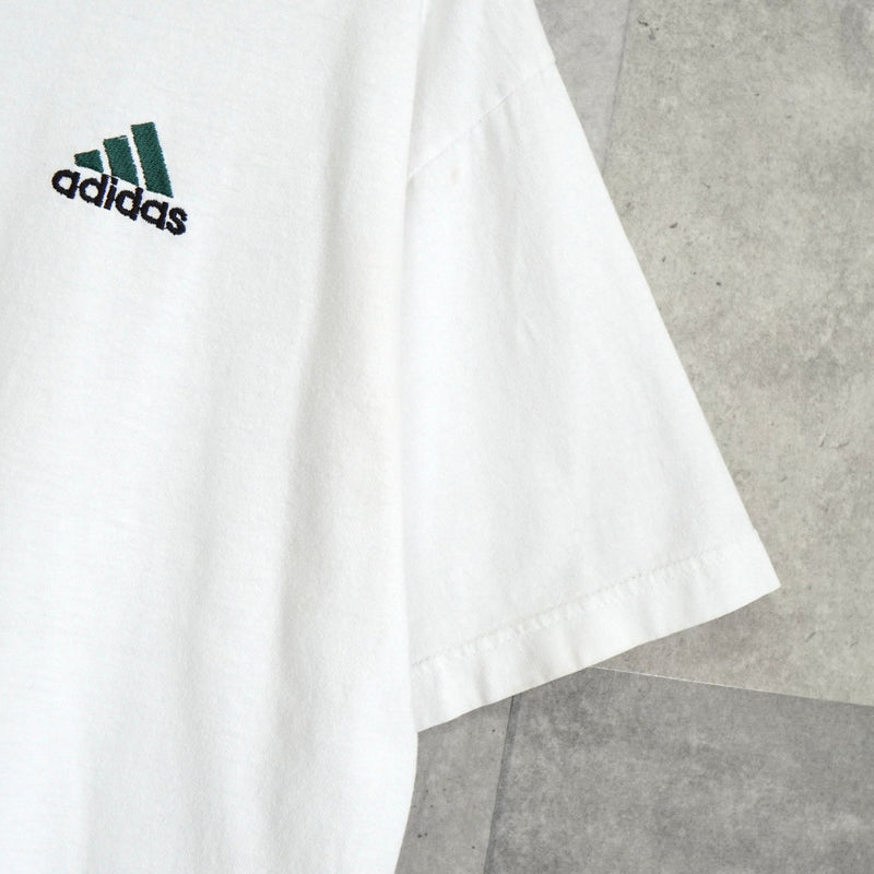 アディダス パフォーマンスロゴ刺繍 Tシャツ ホワイト - NEWSED