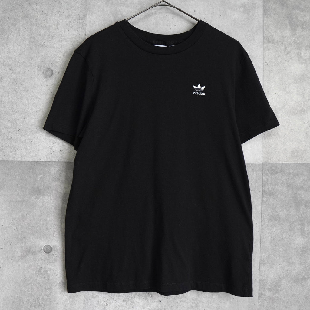 Adidas Trefoil Logo T-Shirt in Black