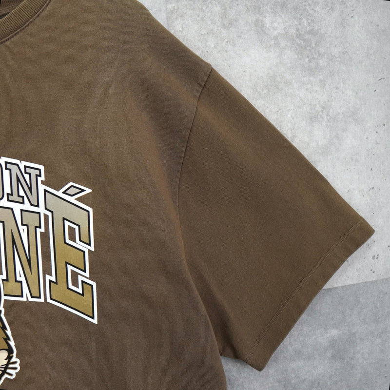 メゾンキツネ カレッジロゴ Tシャツ ブラウンカーキ - NEWSED