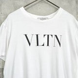 ヴァレンティノ ロゴ Tシャツ ホワイト - NEWSED