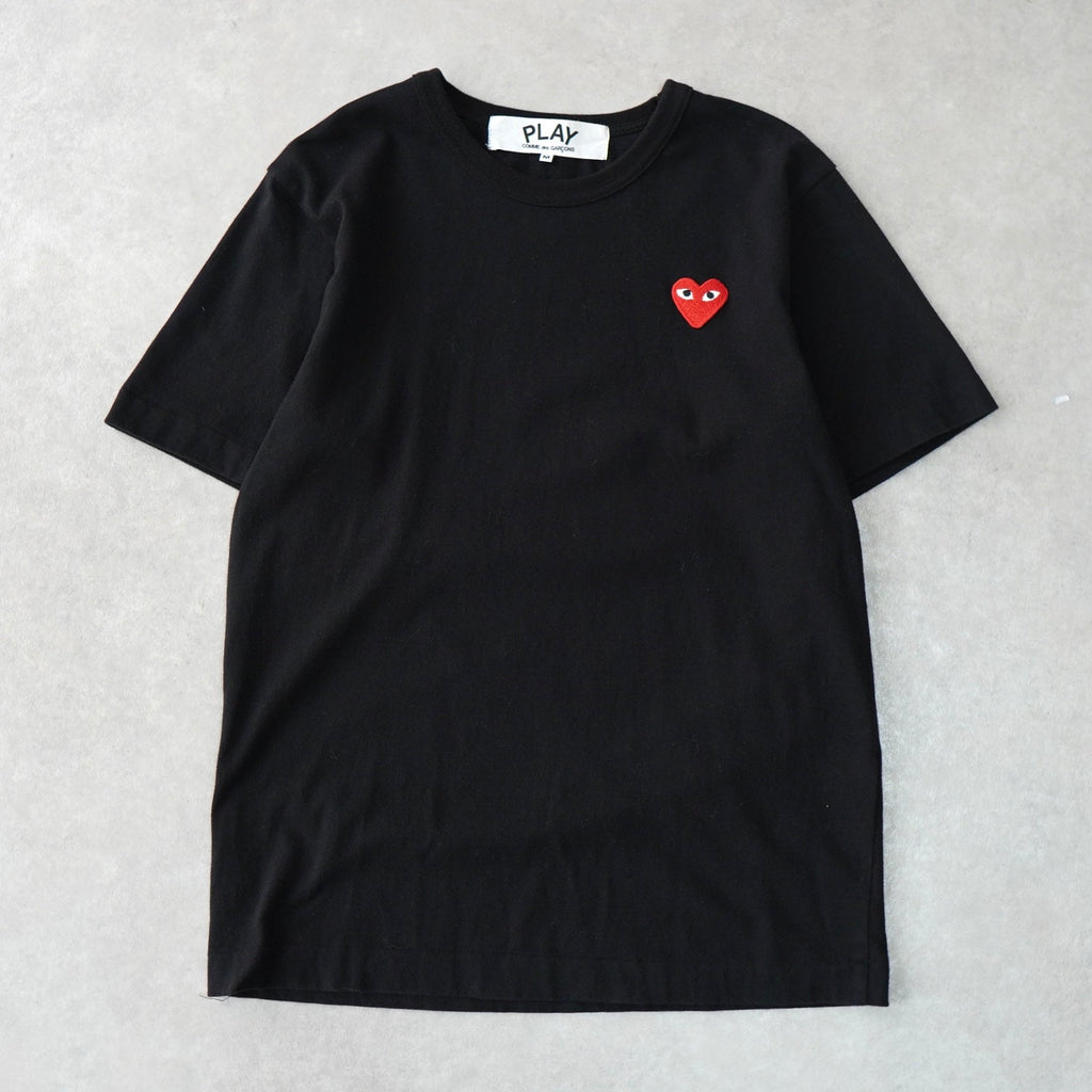 プレイ コムデギャルソン ハート ロゴ 半袖Tシャツ ブラック