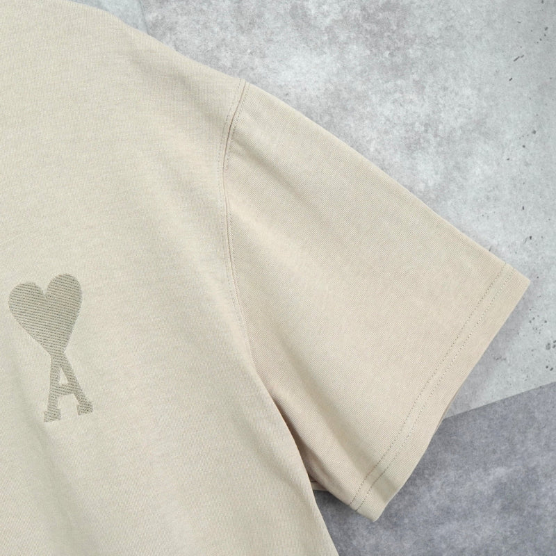 アミパリ アミ パリス ハートロゴ Tシャツ ベージュ | ブランド古着を