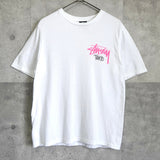 ステューシー プリント Tシャツ ホワイト × ピンク - NEWSED
