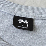 ステューシー ロゴ刺繍 Tシャツ グレー - NEWSED