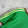 Adidas Ringer T恤，绿色