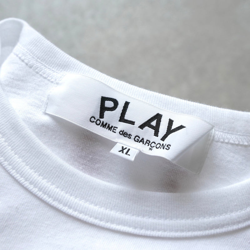 プレイ コム デ ギャルソン ハート Tシャツ ホワイト - NEWSED