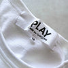 Play Comme des Garçons 白色心形徽标 T 恤