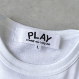 プレイ コムデギャルソン ハートロゴ Tシャツ ホワイト - NEWSED