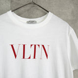 ヴァレンティノ ロゴ Tシャツ ホワイト - NEWSED