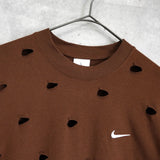 ナイキ × ジャックムス スウッシュ カット Tシャツ ブラウン - NEWSED