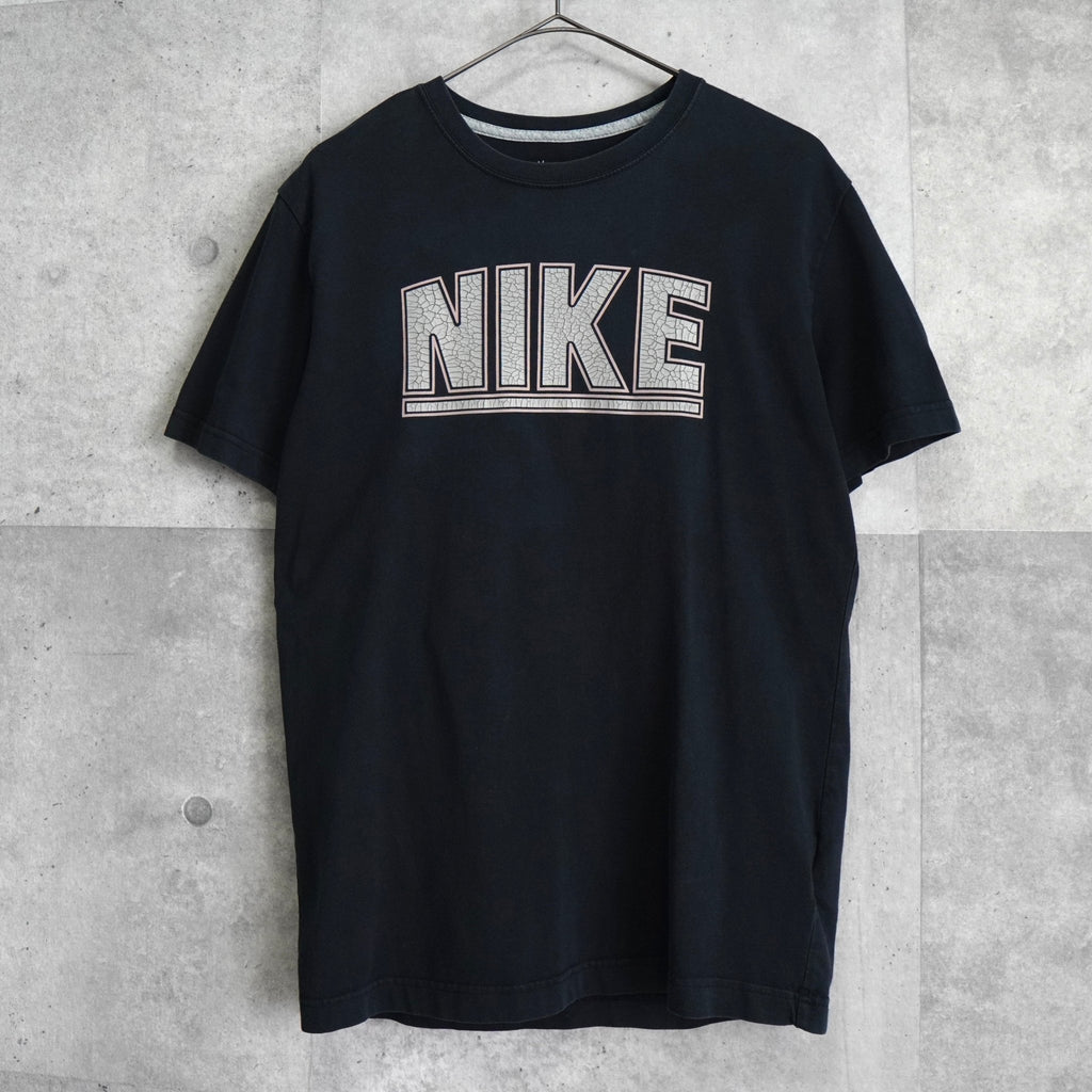 Nike 徽标 T 恤黑色
