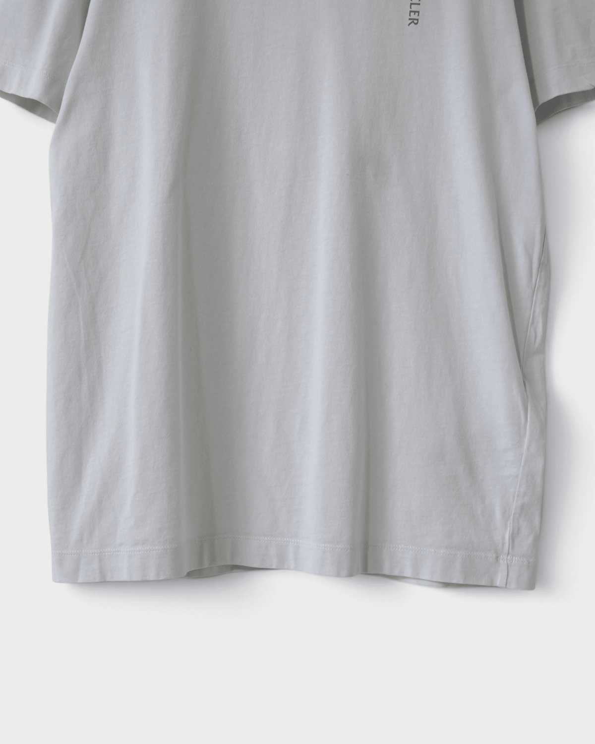 モンクレール Tシャツ ホワイト S メンズ - NEWSED