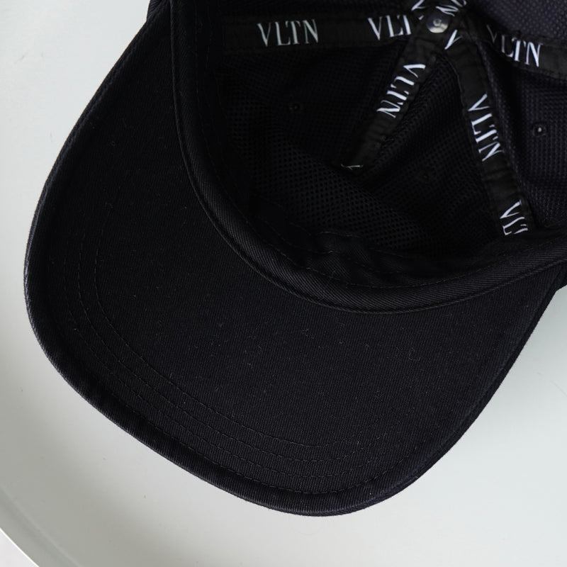 ヴァレンティノ ロゴ キャップ ブラック