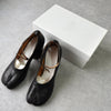 Maison Margiela tabi ankle strap leather heel pumps in black size 40
